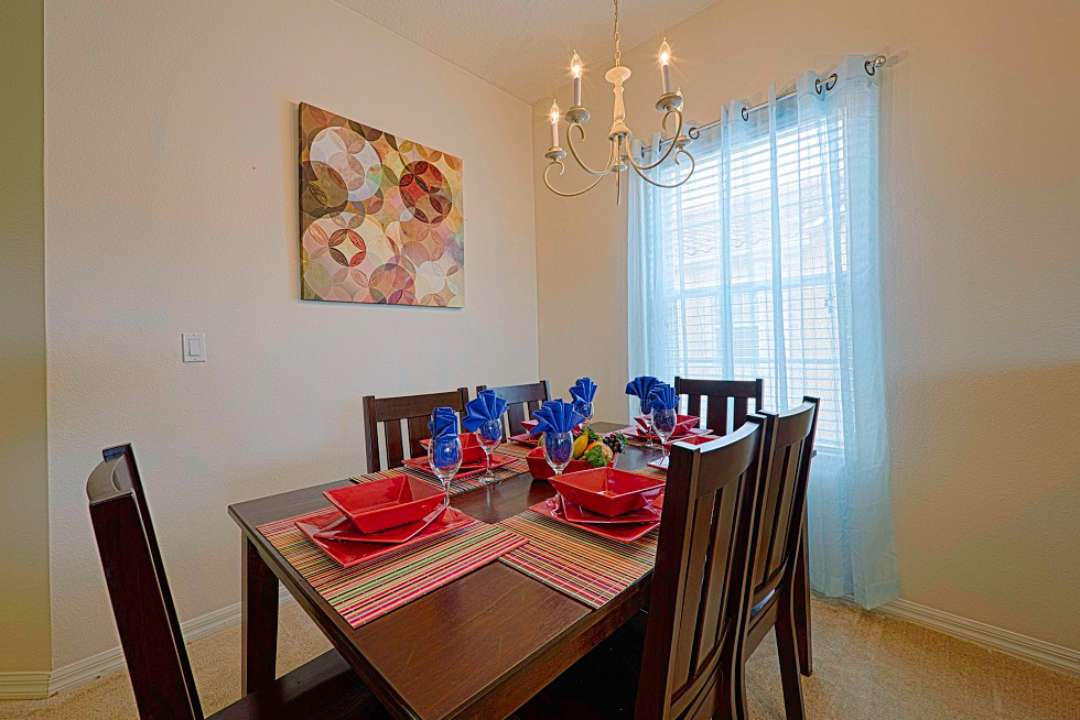 Oakwater Magic Stay Luxury 3BR Retreat - Image 3