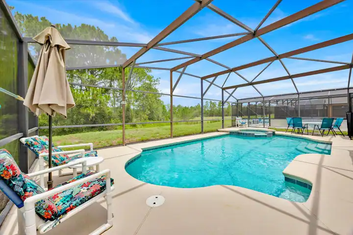 6 Bedroom / 4.5 Bath – Majestic - Image 3
