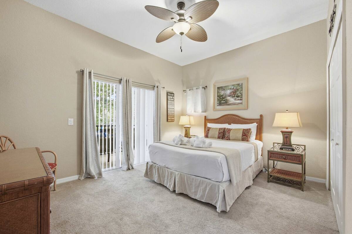 Cozy Poolside Retreat Gated Resort 2BR/2BA - Image 12