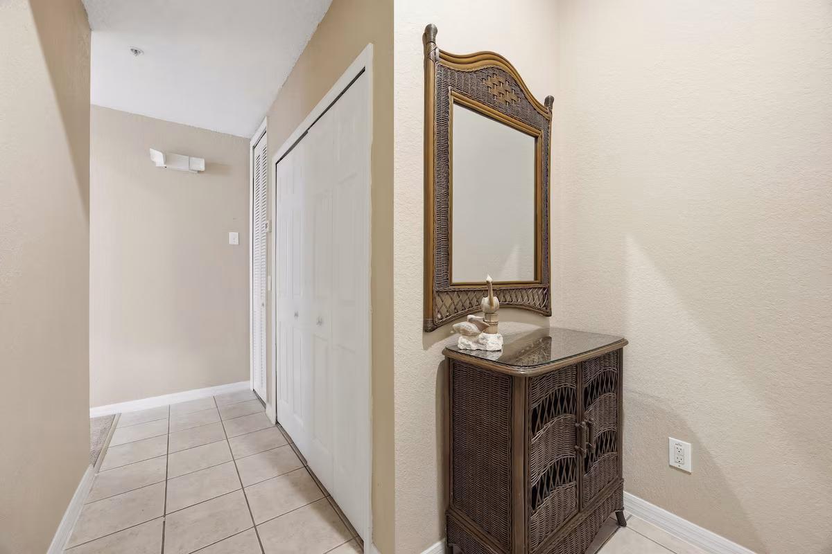 Cozy Poolside Retreat Gated Resort 2BR/2BA - Image 15