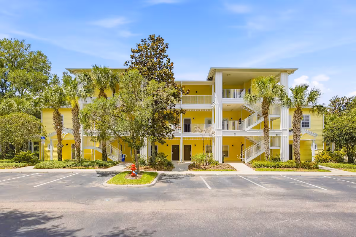Cozy Poolside Retreat Gated Resort 2BR/2BA - Image 23