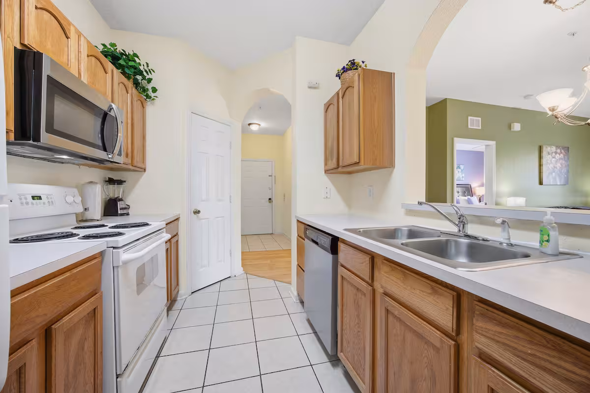 Almaton Magic Retreat | 3BR Condo | 5 Min to Disney - Image 18