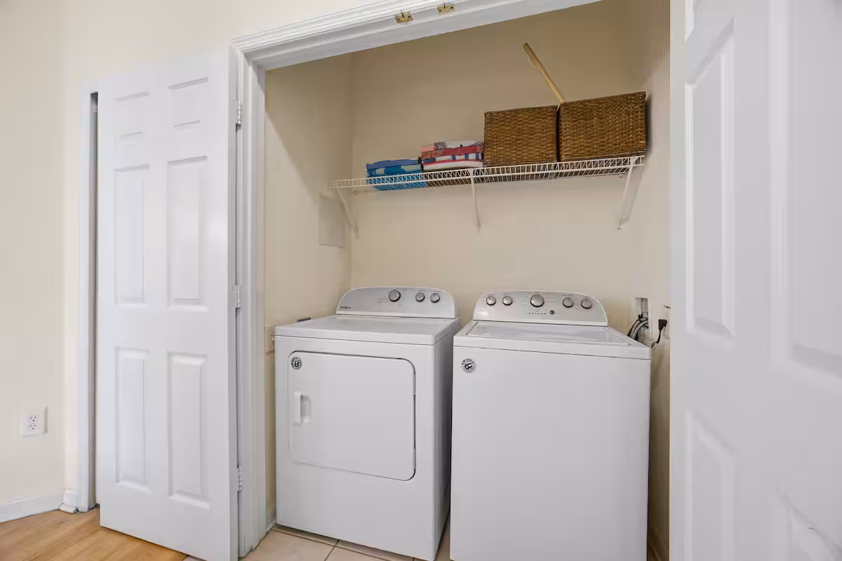 Almaton Magic Retreat | 3BR Condo | 5 Min to Disney - Image 31