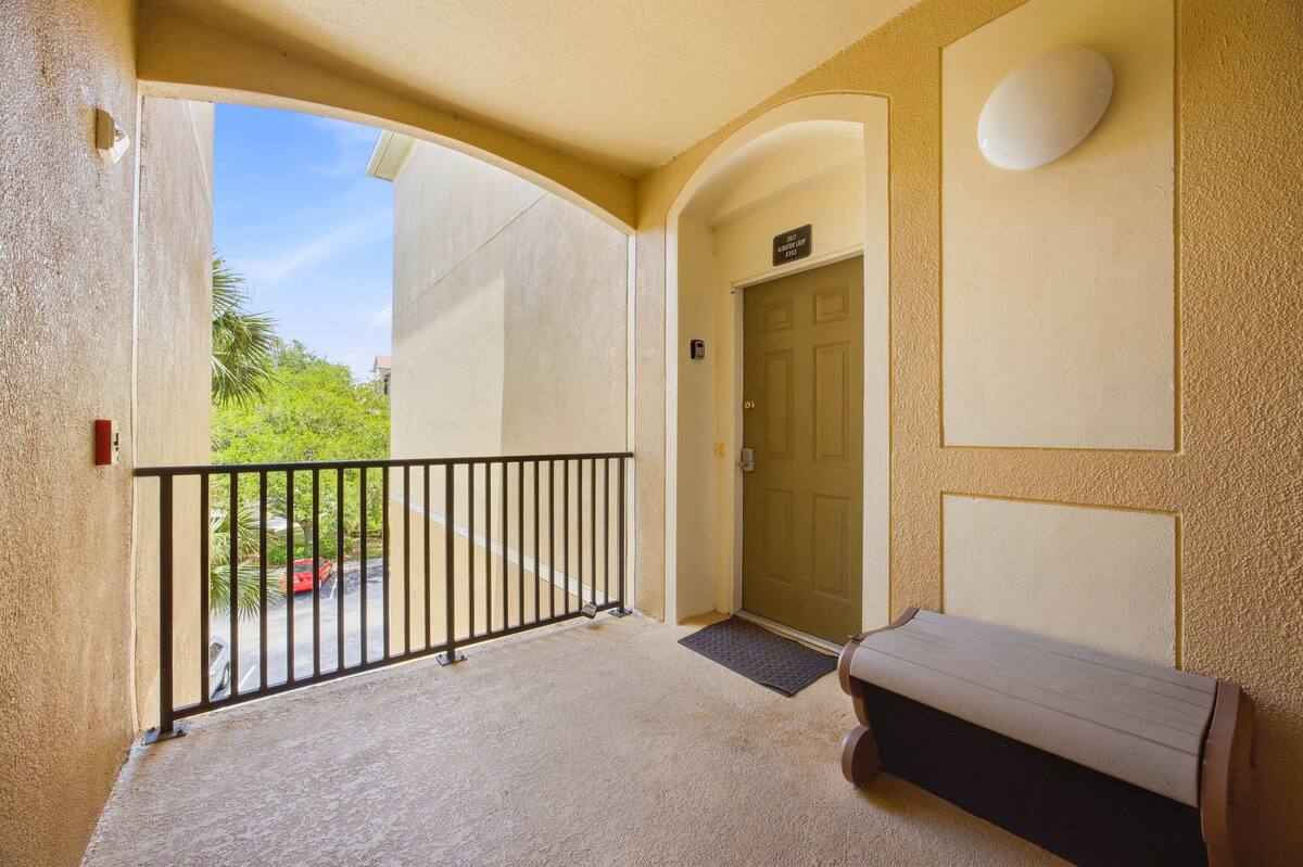 Almaton Magic Retreat | 3BR Condo | 5 Min to Disney - Image 32