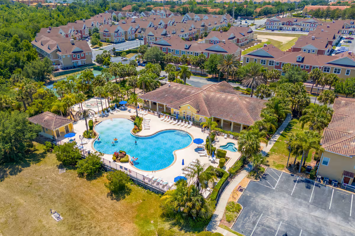 Oakwater Magic Stay Luxury 3BR Retreat - Image 7