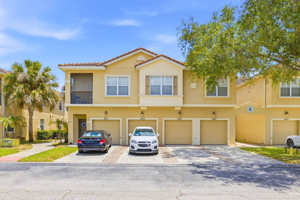 Oakwater Magic Stay Luxury 3BR Retreat - Image 15