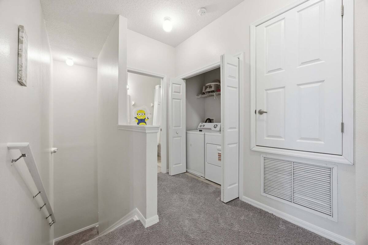 Oakwater Magic Stay Luxury 3BR Retreat - Image 20