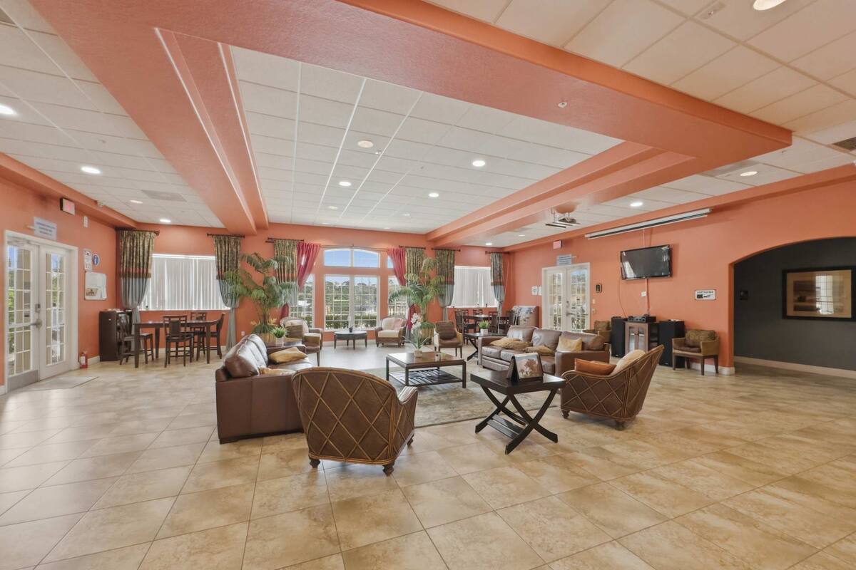 Oakwater Magic Stay Luxury 3BR Retreat - Image 30