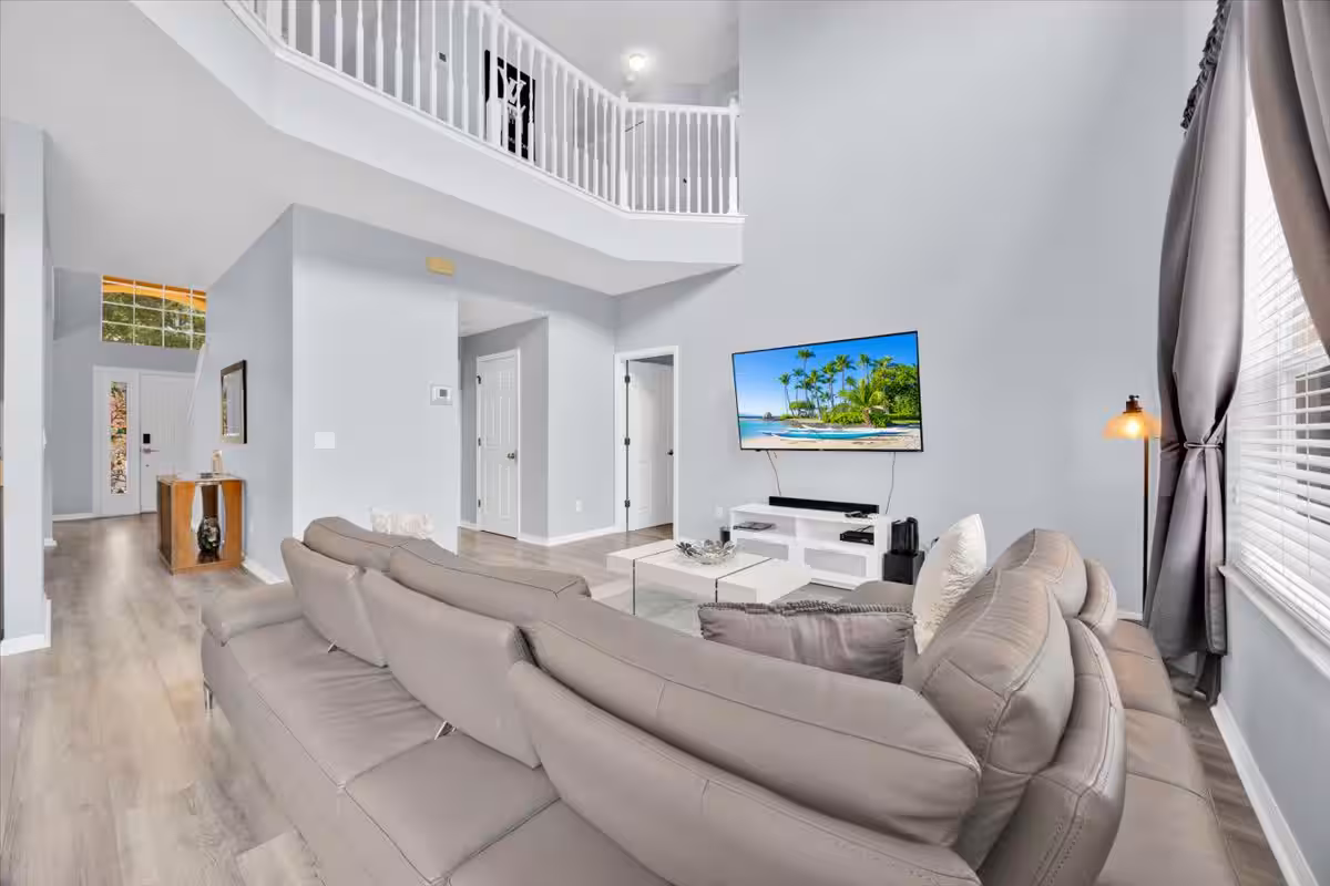 6 Bedroom / 4.5 Bath – Majestic - Image 31