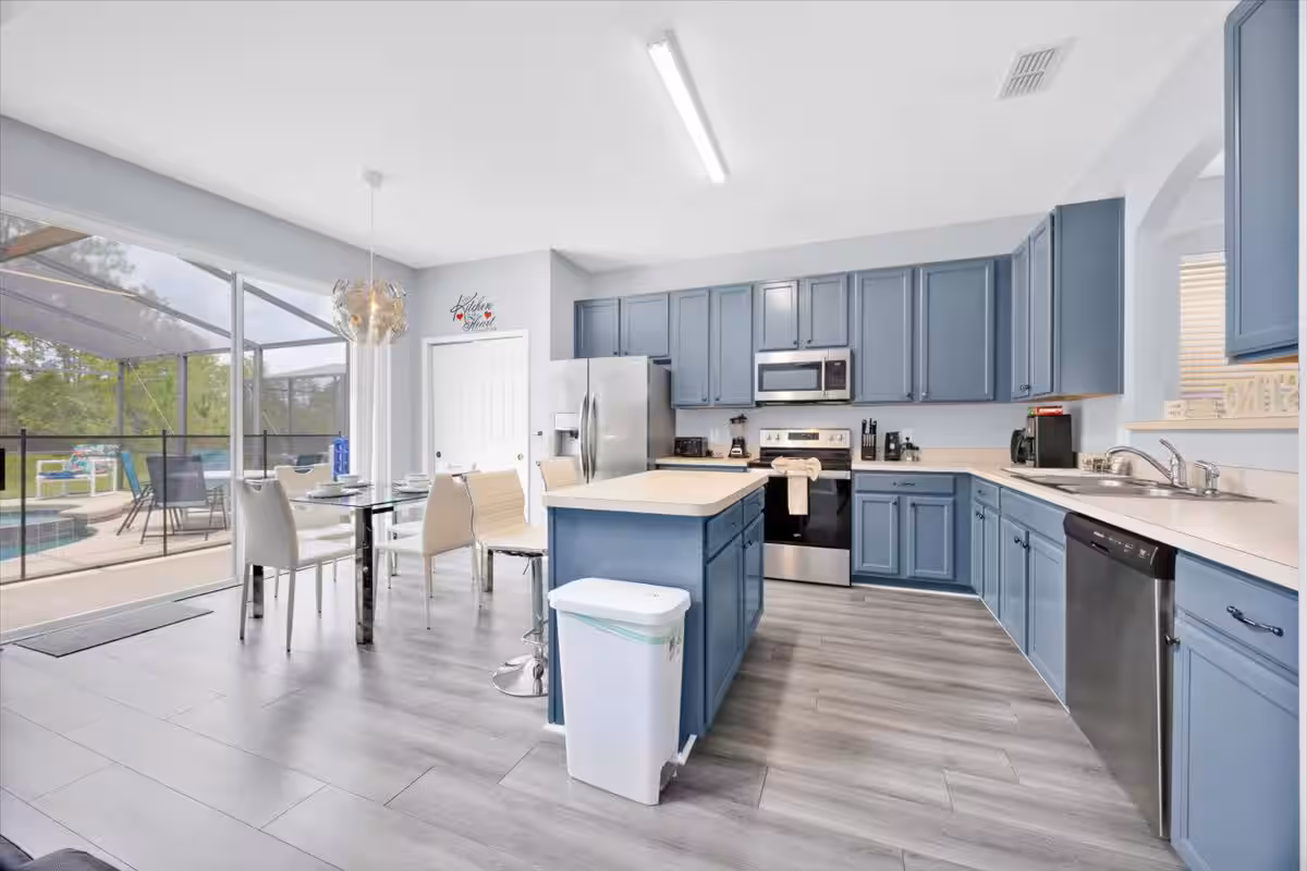 6 Bedroom / 4.5 Bath – Majestic - Image 35