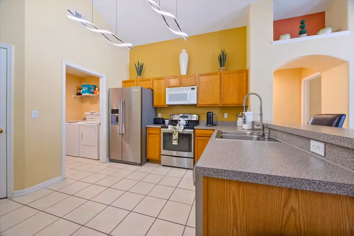 4Bed3bath - Mario kingdom Getaway - Image 17