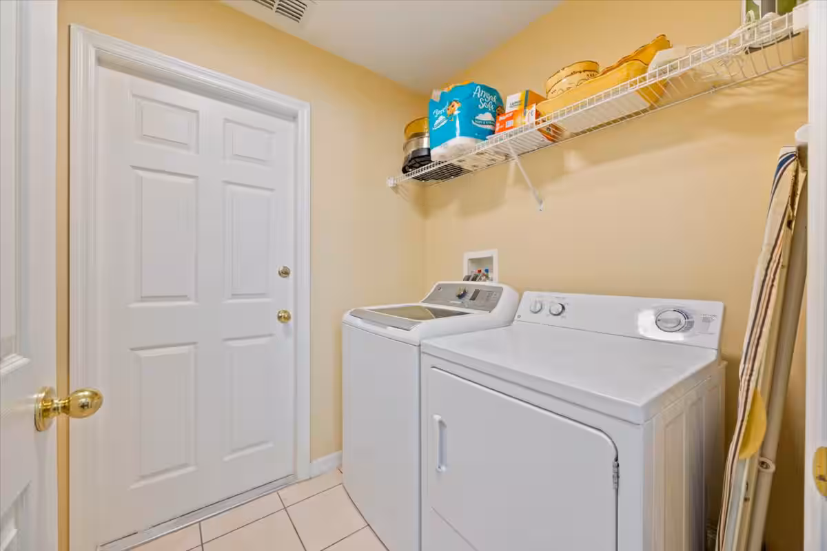 4Bed3bath - Mario kingdom Getaway - Image 18