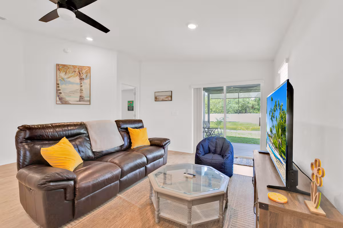 3BR House w Backyard & access to Auburndale Trail - Image 5