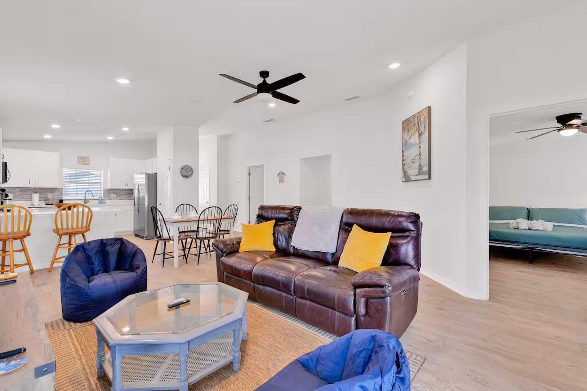 3BR House w Backyard & access to Auburndale Trail - Image 9